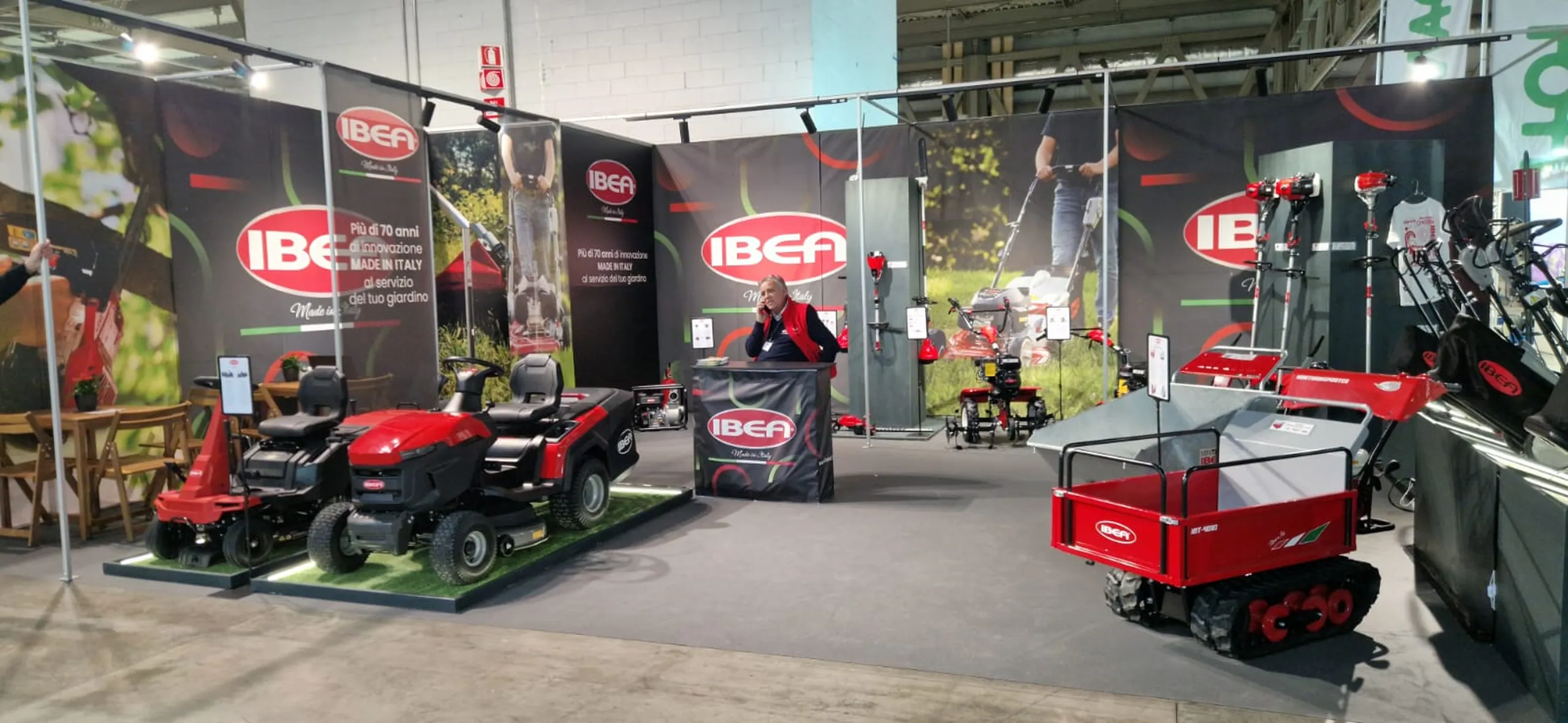 Stand e showroom - progetto 15